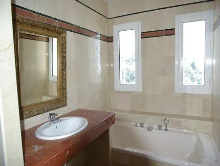 Villa Cannes-supercannes-golfejuan--villa Alamp--piscine--vue Exceptionnelle *