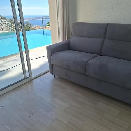 Quartier Exclusif De Super Cannes Golfe-juan, Vue Imprenable Cap D'antibes- Alamp 4 A 7 -piscine- Peinture Interieure Et Literie Neuves -superbe Rooftop Sans Vis-a-vis ! Courts Sejours Flexibles Possibles