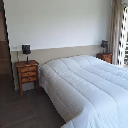 Quartier Exclusif De Super Cannes Golfe-juan, Vue Imprenable Cap D'antibes- Alamp 4 A 7 -piscine- Peinture Interieure Et Literie Neuves -superbe Rooftop Sans Vis-a-vis ! Courts Sejours Flexibles Possibles Holiday home *