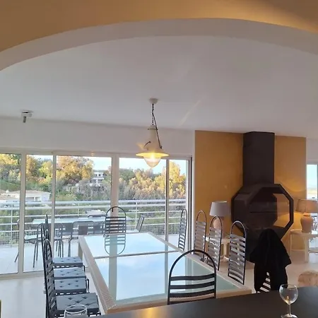 Holiday home Quartier Exclusif De Super Cannes Golfe-juan, Vue Imprenable Cap D'antibes- Alamp 4 A 7 -piscine- Peinture Interieure Et Literie Neuves -superbe Rooftop Sans Vis-a-vis ! Courts Sejours Flexibles Possibles