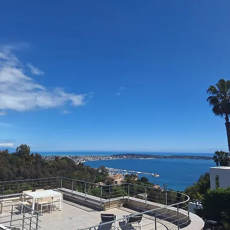 Quartier Exclusif De Super Cannes Golfe-juan, Vue Imprenable Cap D'antibes- Alamp 4 A 7 -piscine- Peinture Interieure Et Literie Neuves -superbe Rooftop Sans Vis-a-vis ! Courts Sejours Flexibles Possibles