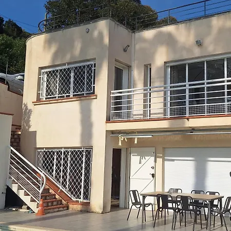 Cannes-Supercannes-Golfejuan--Villa Alamp--Piscine--Vue Mer Exceptionnelle Villa *